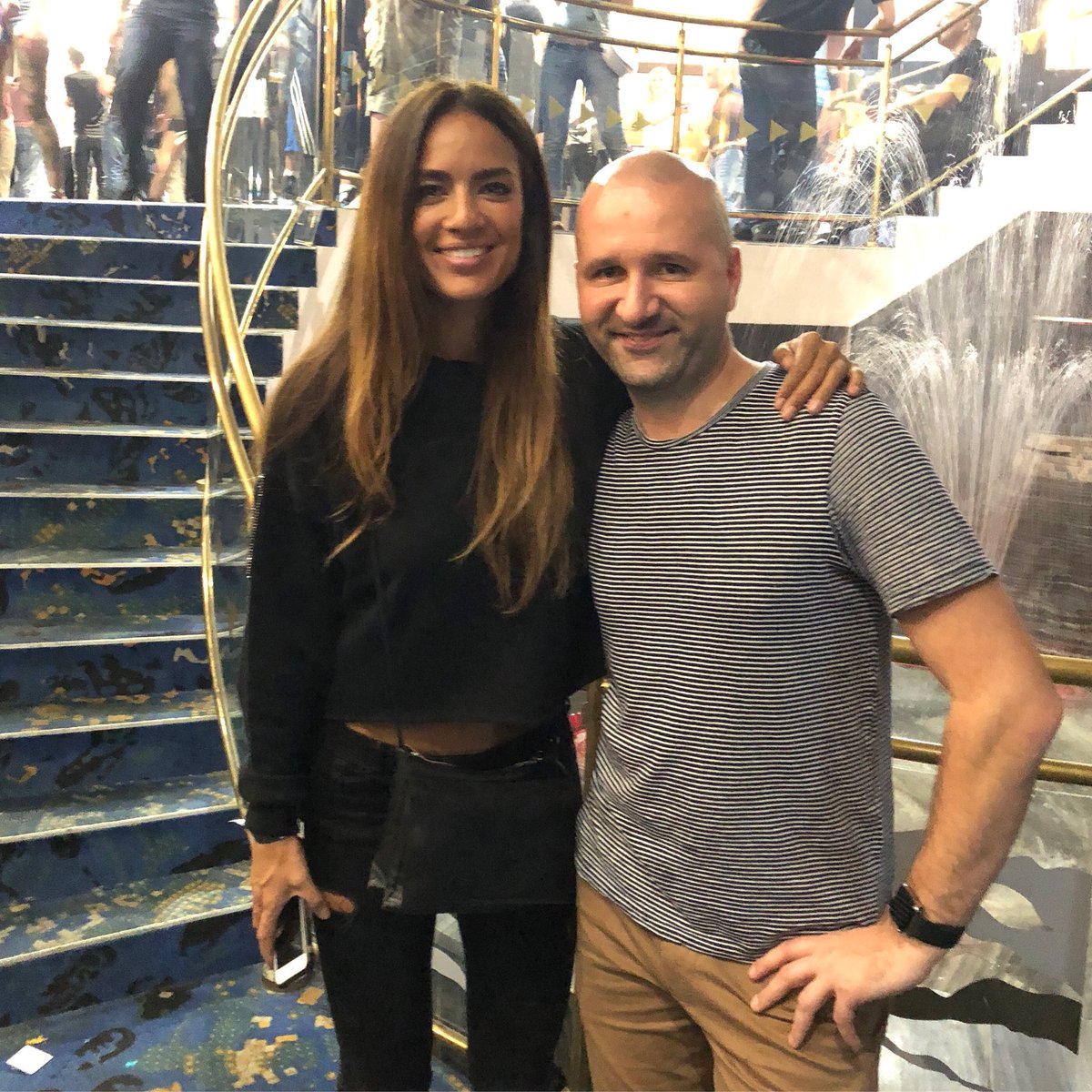 marioranieri's tweet image. @chelinamanuhutu and me on the stairs to „La Grotta“ at @apokalypsa last weekend 👌🏻👍🏻 #marioranieri #chelinamanuhutu #hardtechno #techhouse #brno #bobycentrum #czechrepublic