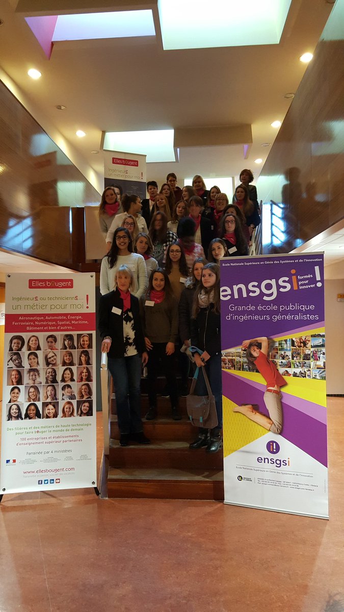 Ellesbougent's tweet photo. Nos équipes au complet, Top départ du challenge InnovaTech Elles bougent ! GO GO GO #InnovaTech2018 #48h2017  #Egal_FH  @ENSGSI @LeMayMinesNancy @ellesbougent @DGEntreprises Fondation @MinesNancy @uimm https://t.co/PxQLWH65ti