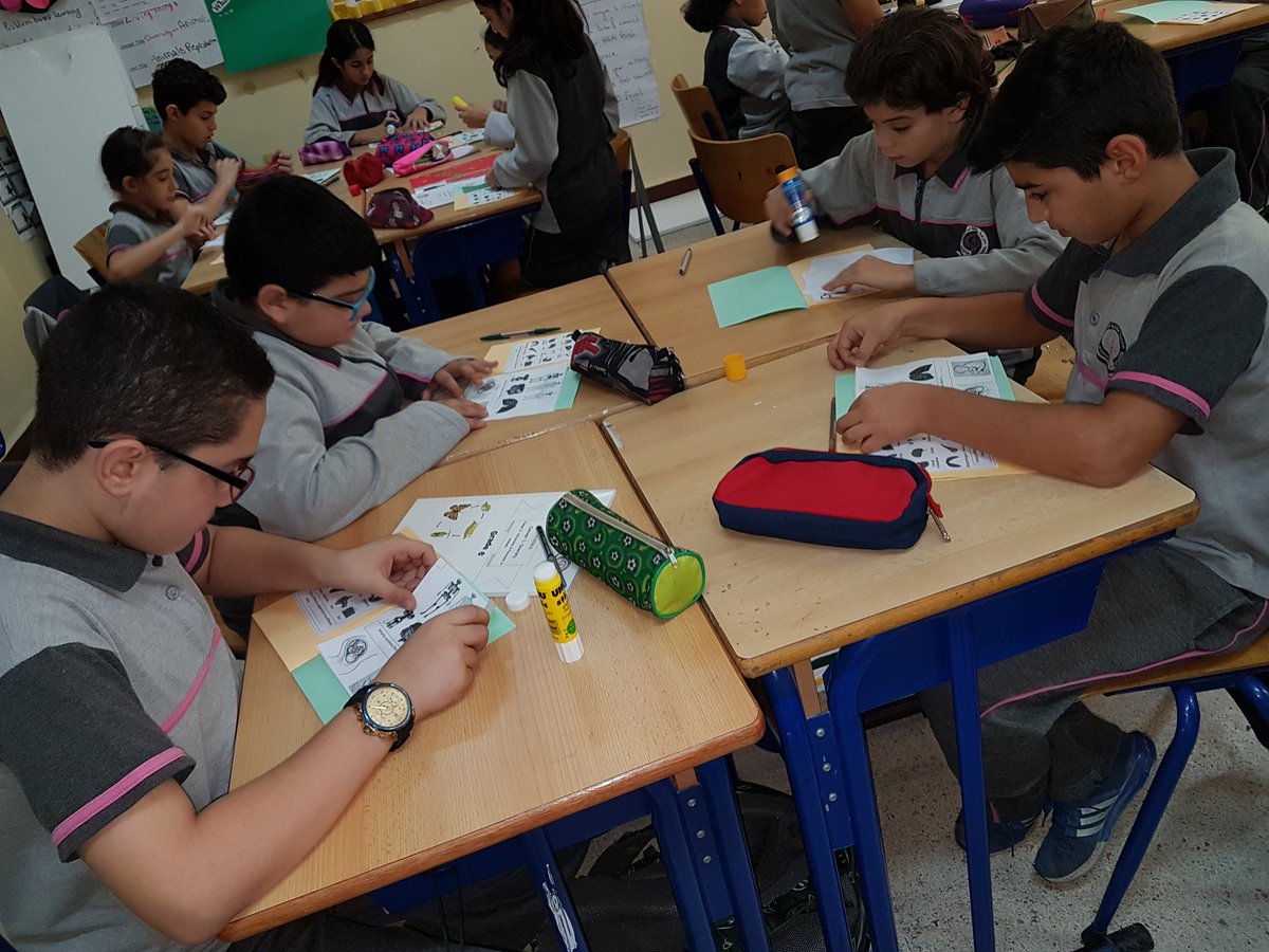 FatimaBasrawi's tweet photo. #grade 6 learners #creating #scrapbook pages to show their life story #who_we_are:... #fun_activity @MakAishaSchool https://t.co/lCWIaNA1xn
