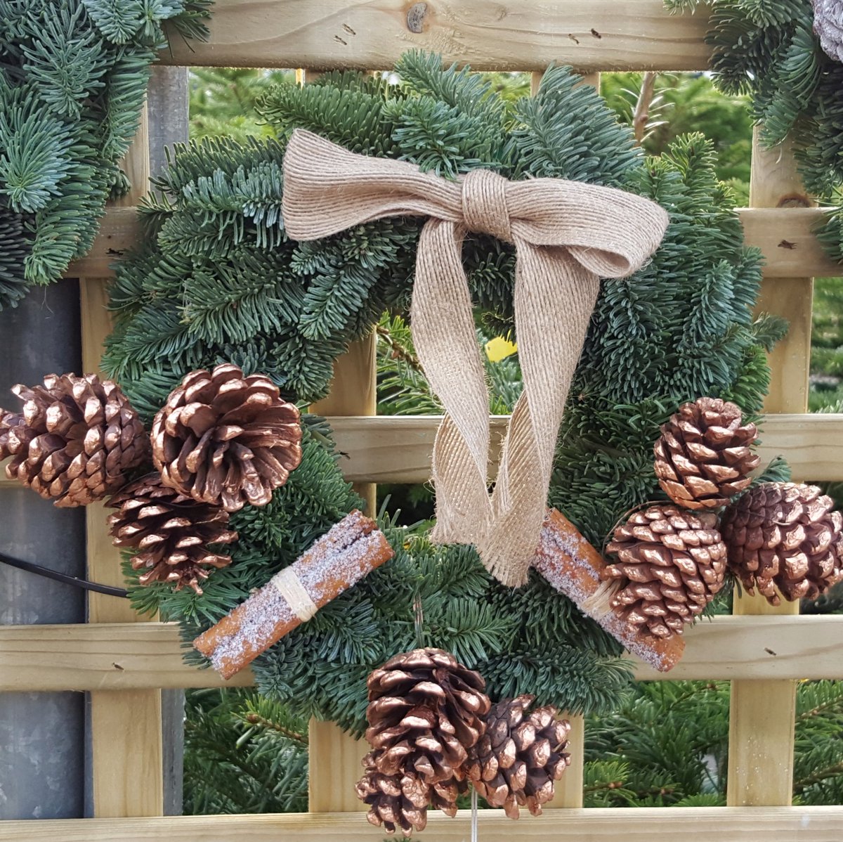 WarbreckGC's tweet photo. New in! Our beautiful wreaths... Just in time for the weekend! Only £15.99. https://t.co/XCp7CnRxns