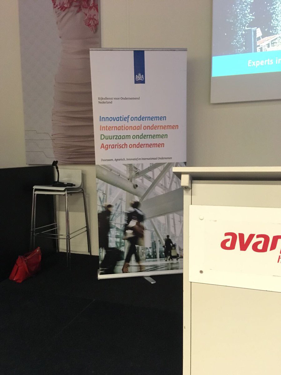 WijZijnMorgen's tweet photo. Gister op de themadag georganiseerd door @RVO_Duurzaam : ‘op weg naar Energieneutrale hogescholen’ heeft @DennyVlist mogen pitchen over de aankomende NDDHO en SustainaBul. We hopen jullie allemaal daar weer terug te zien! #NDDHO #SustainaBul https://t.co/X4DThooS13