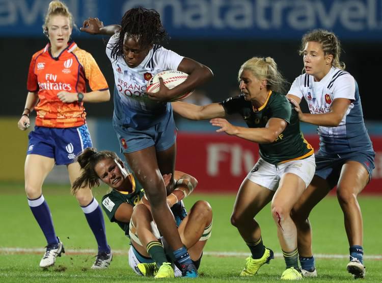 #Rugby #France7Féminines - Dommage pour les Françaises qui s’inclinent en quarts de finale du #Dubai7s contre le Canada (19-24) pour la 1ère étape du Circuit mondial. Prochain étape : Sydney en janvier ! 👊🏉 <a href="/FFRugby/">FFR</a> #WomenSports