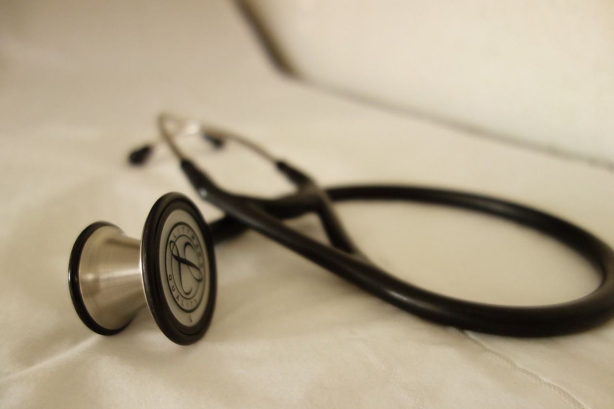 Vous utilisez quotidiennement votre stéthoscope, mais savez-vous qui est son inventeur ? buff.ly/2ilaEVl #médecine #IDE #IDEL #cardiologie