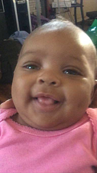 You&rsquo;re smile 😍😍😍 Looking like a female version of me and yo brother and ish...  Those eyes tho....all<a href="/tag/bowdown"class="tags"><span>#bowdown</span></a>