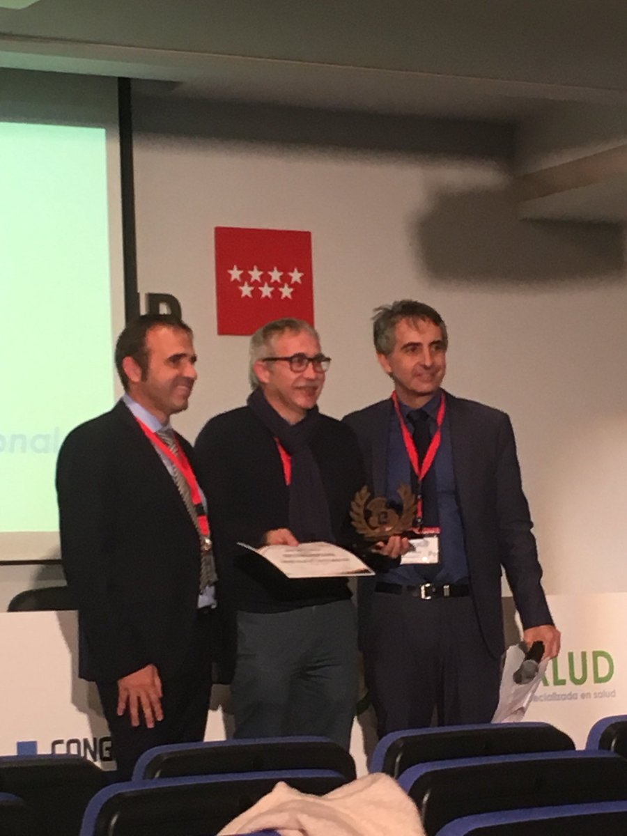joancmarch's tweet photo. Día importante ayer al recibir el PREMIO #eSalud17 en Madrid a mi trayectoria profesional. Mil gracias a @comsalud @AieSalud @carloscomsalud @ignacioFALBERTI y mi enhorabuena a @EnfrmraSaturada y @luciapediatra @FEDER_ONG y @SEMERGENap https://t.co/jnCvmPVTVj