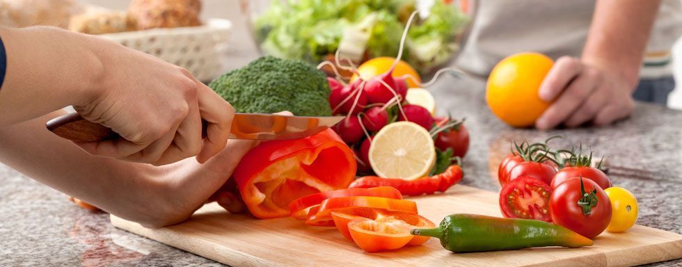 citedessciences's tweet image. #DoEatYourself👨‍🍳😋

Faire soi-même (cuisiner, savoir ce qu’on mange, éviter le gaspillage, prendre soin de soi) : thème du second festival de l’alimentation.

Ateliers, stands innovants, démonstrations culinaires, grands chefs !

cite-sciences.fr/fr/au-programm…