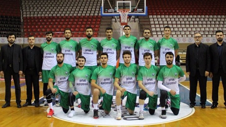 GaziantepGuncel's tweet image. Şehitkamil, potada galibiyetle başladı
 guncelgazete.com/haber/sehitkam…
 #şehitkamilbelediyesporkulübü #2017-2018sezonu #türkiyebasketbolfederasyonu #büyükerkeklerligi