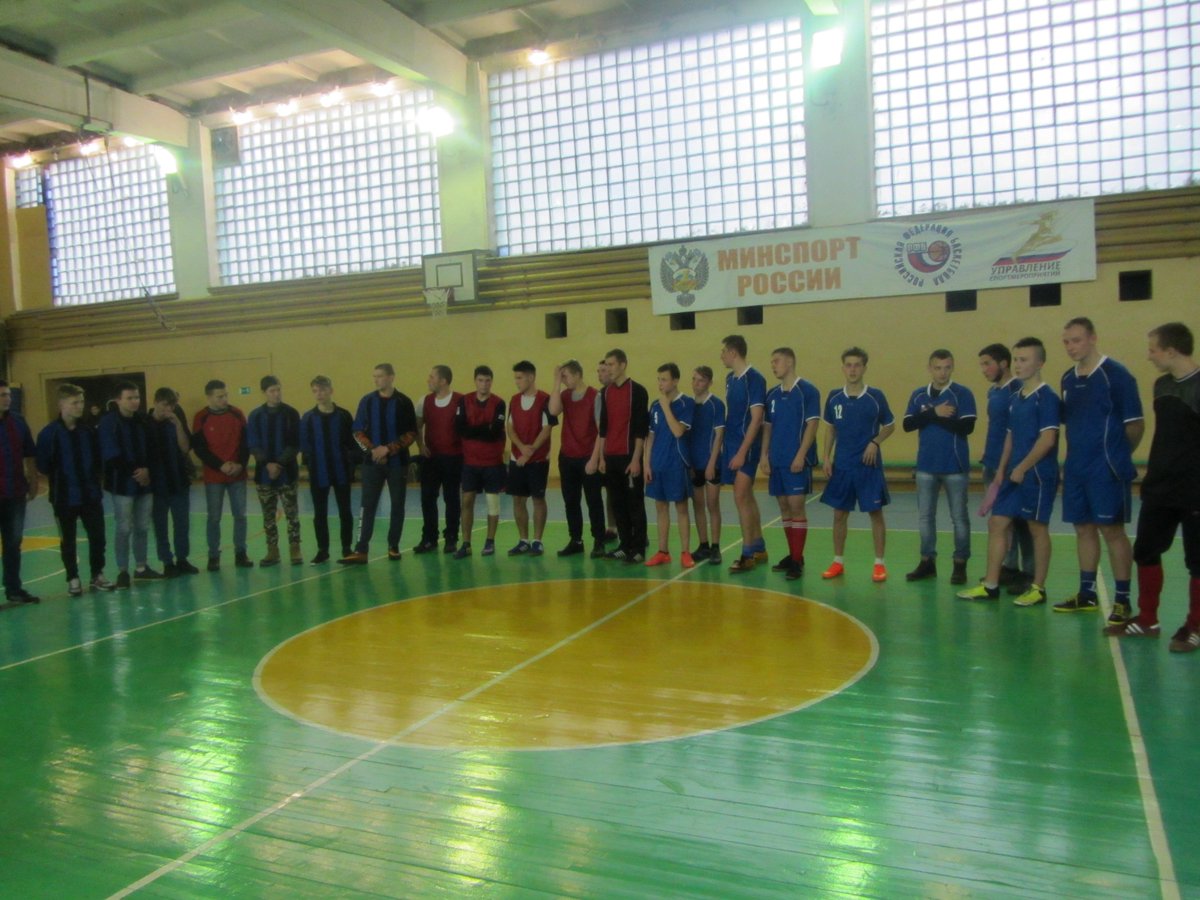 Unost_Rossii's tweet photo. 25 ноября 2017 года на базе спортивного зала Трубчевского профессионально-педагогического колледжа проведены областные соревнования по мини-футболу в зачет комплексной Спартакиады среди обучающихся ПОУ 2 группы Брянской области. https://t.co/nOdmdEcNfc https://t.co/TfZOx9DGNH
