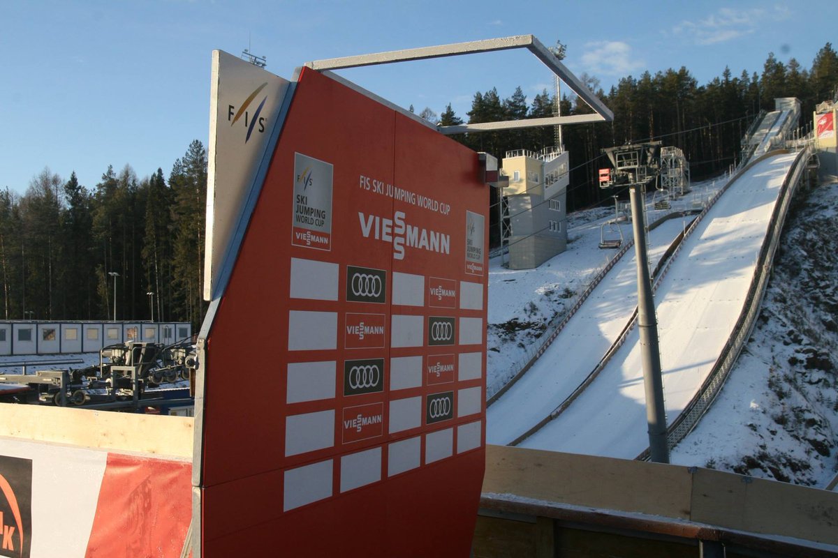 HillTagil's tweet photo. #hilltagil right now! 3 hours before first official traning
#FISSkiJumping #SkiJumpingfamily #НижнийТагил #ЛыжныйТагил #Свердловскаяобласть #skijumping https://t.co/87MkFjt8d9