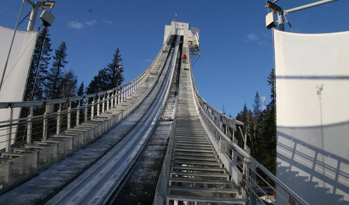 HillTagil's tweet photo. #hilltagil right now! 3 hours before first official traning
#FISSkiJumping #SkiJumpingfamily #НижнийТагил #ЛыжныйТагил #Свердловскаяобласть #skijumping https://t.co/87MkFjt8d9