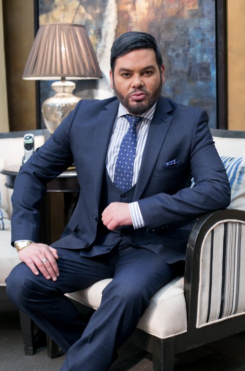 Gen_legacy's tweet photo. Tonight at 8pm we meet Michael Phillips and his beautiful daughter Zoe #GenerationsTheLegacy on @Official_SABC1 https://t.co/rhOpDadOHQ