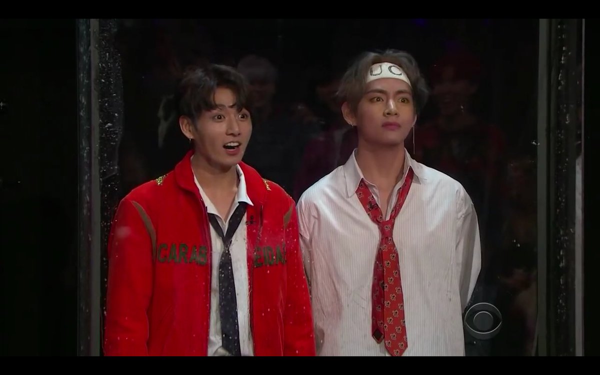 jintrish_'s tweet image. Jungkook 😂😂😂