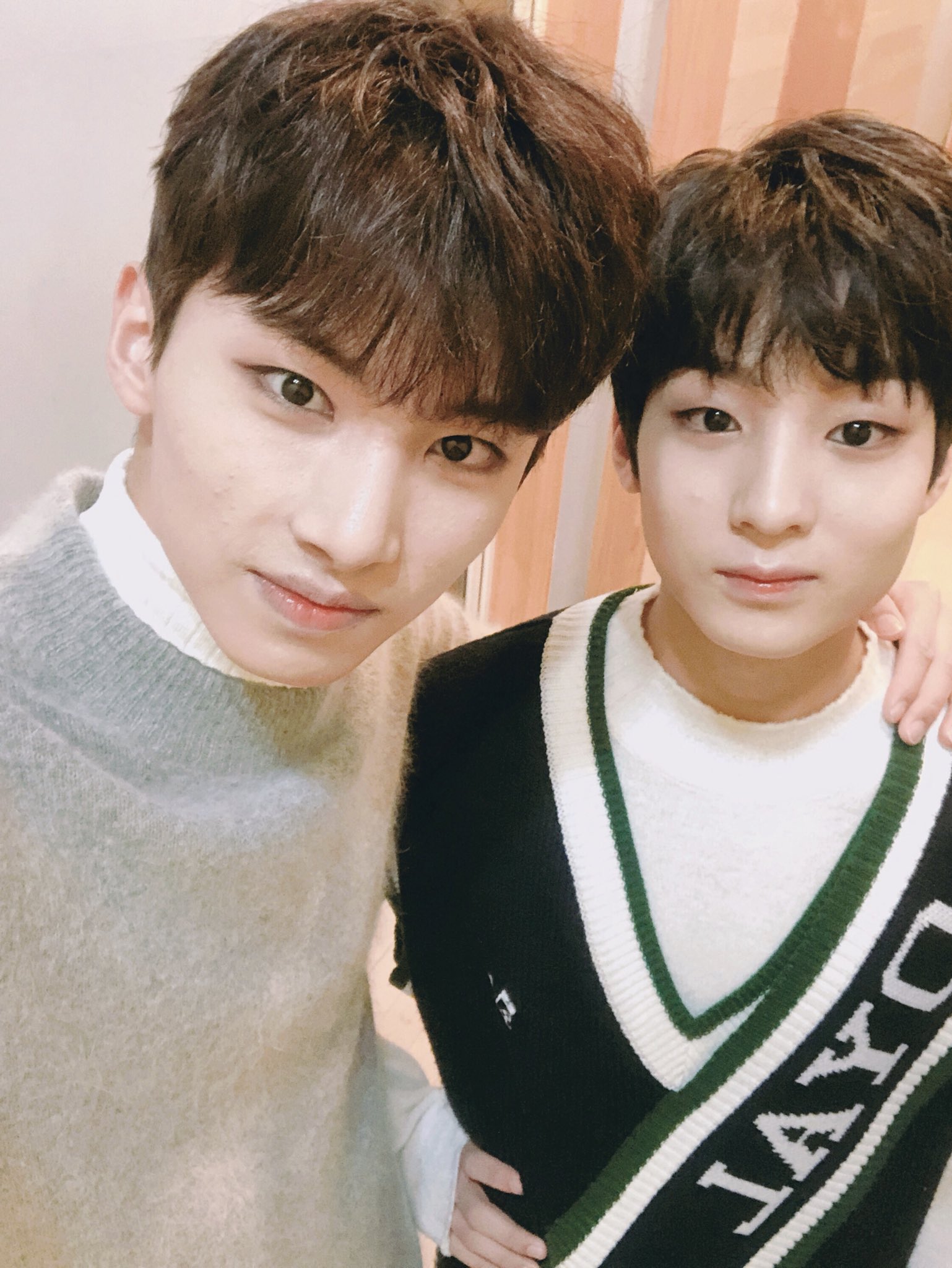 DP8ss5IVAAAlVRd.jpg:orig