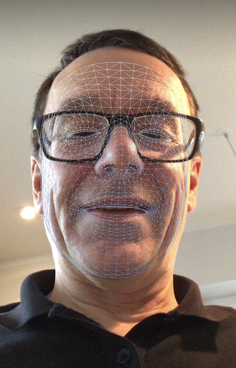 designdisorder's tweet photo. Doesn’t this look like the folks in I Robot #iphoneX #truedepthcamera https://t.co/ih2DT6DKIL