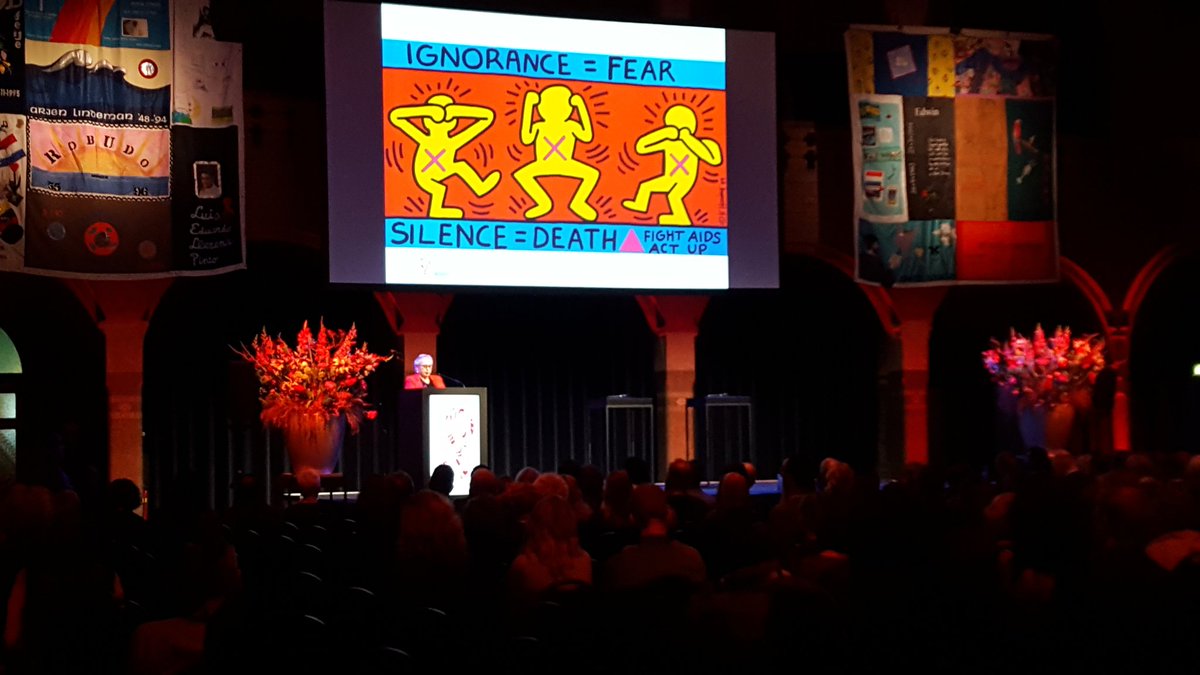 Op #Wereldaidsdag opent <a href="/Louise/">Louise</a> van Deth directeur van <a href="/Aidsfonds/">Aidsfonds</a>-<a href="/Soa/">そい</a> Aids Nederand het #nationale congres Soa Hiv Seks in Amsterdam