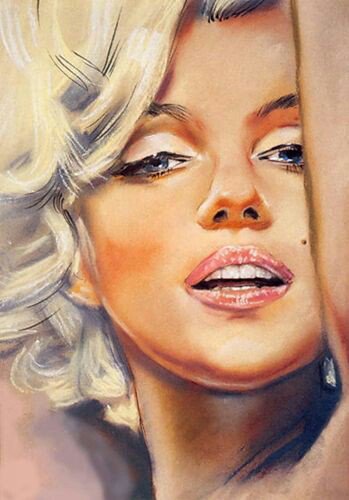 oadele53's tweet photo. 💋💋Nothing is sexier when a man admits  he wants you..and does anything and everything he can..To have and to keep you 💋💋💋 https://t.co/9YLmDgQRlR