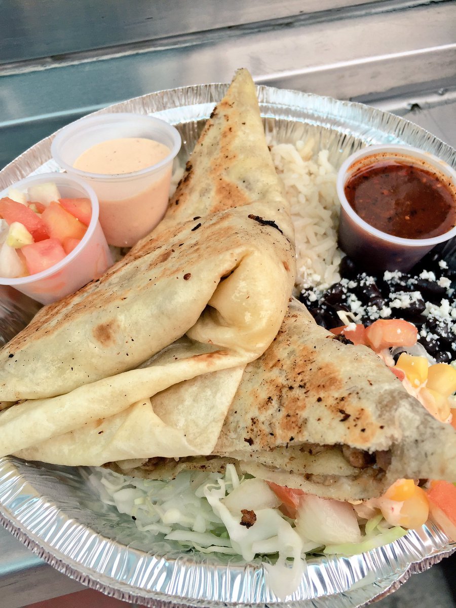 Get #Quesadilla <a href="/ElGondo/">el gondo</a> 11-2 <a href="/otgsf/">Off the Grid</a> Vallejo&amp;Front #SF. See 📷 menu, review, chat with #foodtruck #foodie @Mobolet 🔗 bit.ly/2mn2Kek