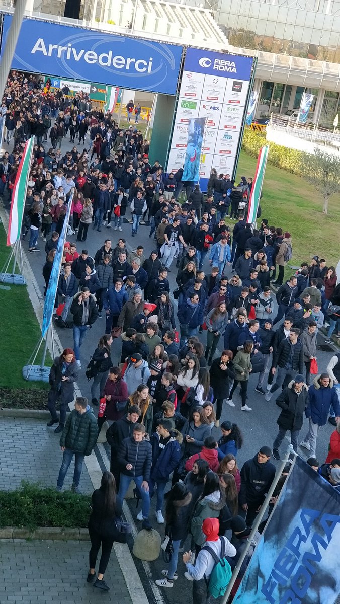 CodemotionWorld's tweet photo. Proud to support this crowded edition of @MakerFaireRome! We will welcome all the young makers in #Pav4 with @CodemotionKids tours and labs! Enjoy! #MFR17 @camcomroma https://t.co/ISuNQgfOM5