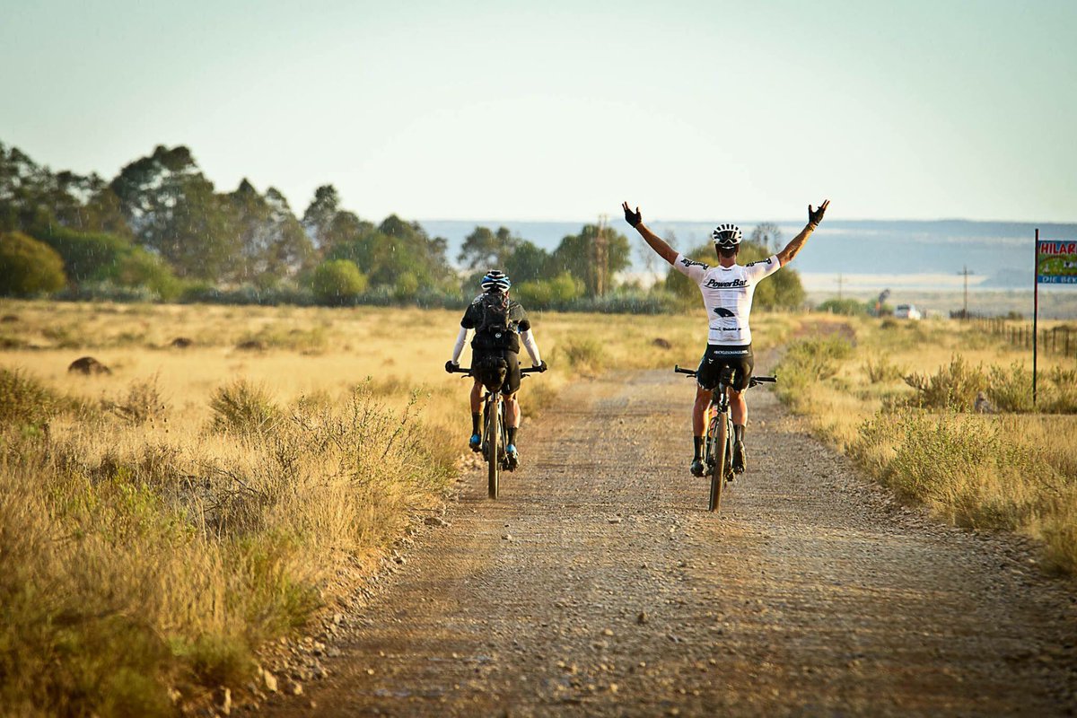 MikaylaWebb's tweet photo. 47hours in, 856km deep, about to hit day 3 of the 2017 @TheMungaMTB @KevBenky should be home for dinner 😉#benkysmunga #Qhubeka #PowerBar https://t.co/rT8MtcRdig