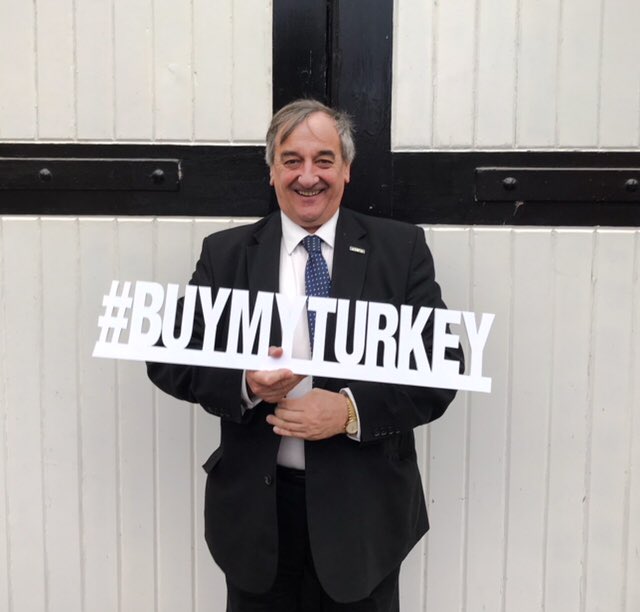 hilaryraym's tweet photo. It’s 1st Dec, time to order your #local #BuyBritish #Turkey find your local supplier here!  https://t.co/MpRzUPp7AI https://t.co/st2rgKpATA