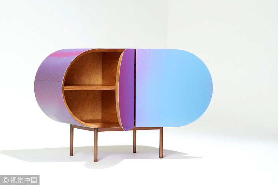 ChinaDaily's tweet image. No more chromophobia! A company in South Korea recently introduced #furniture that can transform colors.