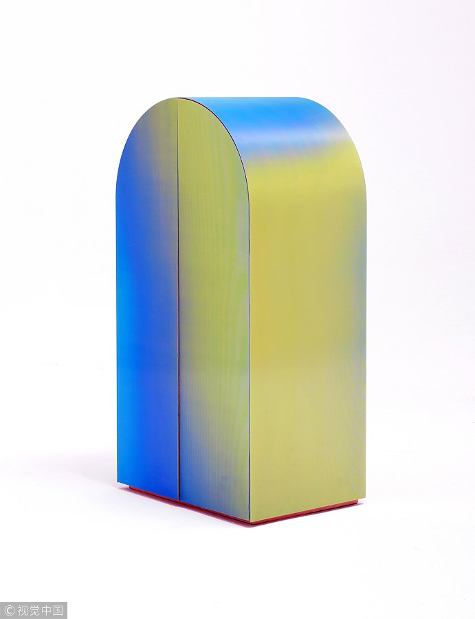 ChinaDaily's tweet image. No more chromophobia! A company in South Korea recently introduced #furniture that can transform colors.