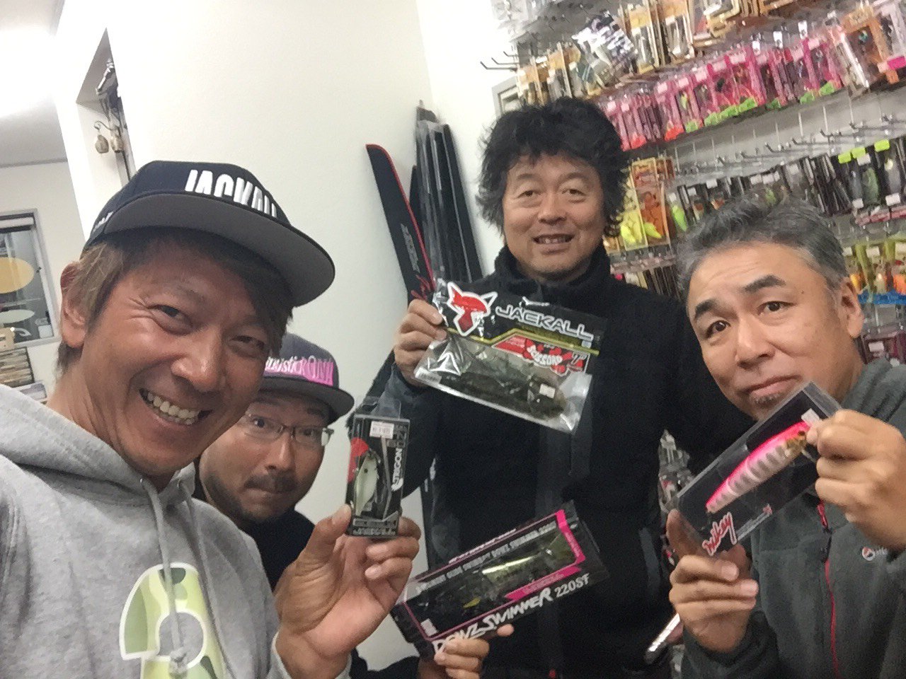 ｐｇｓダブルアール ジャッカルお歴々のお勧めルアー取り揃えております ダブルアール ジャッカル 加藤誠司 秦拓馬 たかさん T Co Oyewxo0rta Twitter