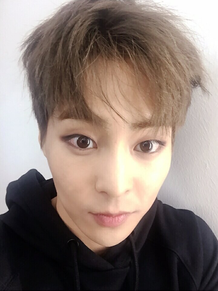 CARAM8LT's tweet photo. [ #케트린 ]

Welcome to the genk, Manager님! 🤘🙋🕶 https://t.co/Vmvuj8S721