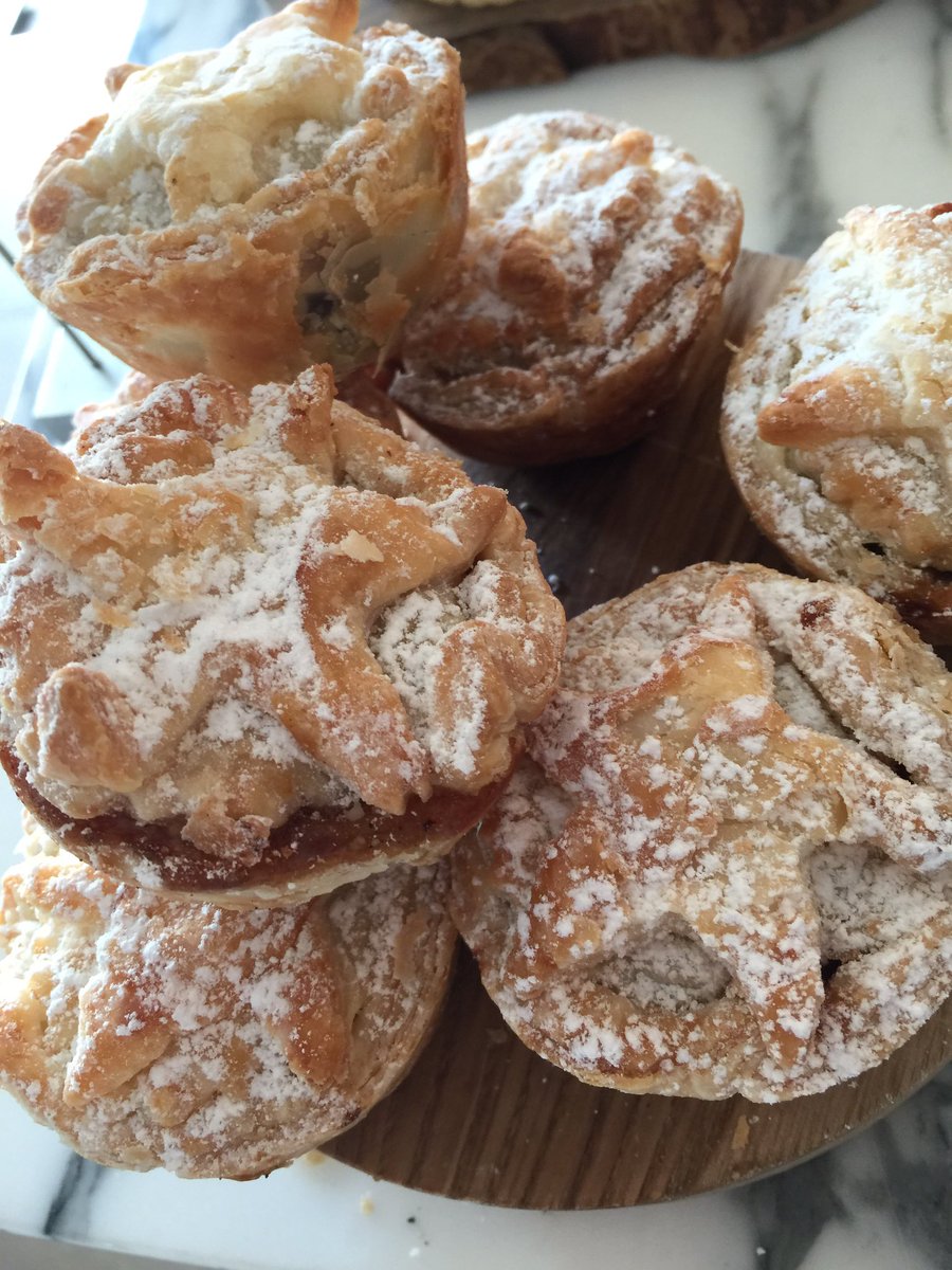 Try our artisan coffee from <a href="/castironroaster/">Cast Iron Roasters</a> today in #RaynesPark and enjoy a home baked treat too - mince pies are fresh out of the oven!