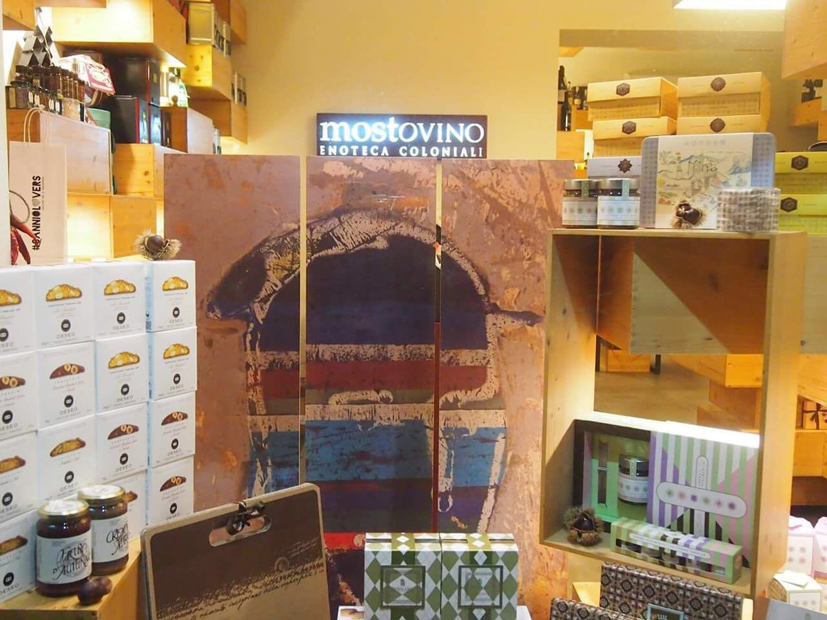 Ecoepoque's tweet photo. In foto: stampa diretta su un multistrato di #betulla, realizzata per un'#enoteca.
 Ecoepoque #personalizza tutti i tuoi #arredi, che siano per la #casa o per gli esercizi #commerciali!
 #stampadiretta #ecoepoque #design

https://t.co/2AVYZg0kJs https://t.co/MTaguESIf1