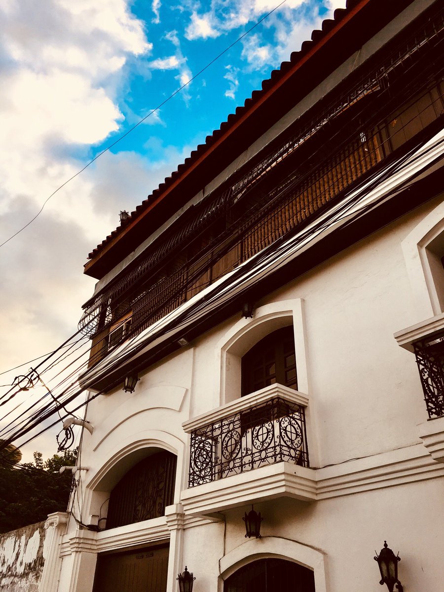 godwilmagat's tweet photo. Itโs not always that I get to spend 3 consecutive days, starting at 6 am mornings and ending almost at midnight, in Intramuros. Some of the views Iโll be missing from #AYES2017 https://t.co/qJK4UhLTW2