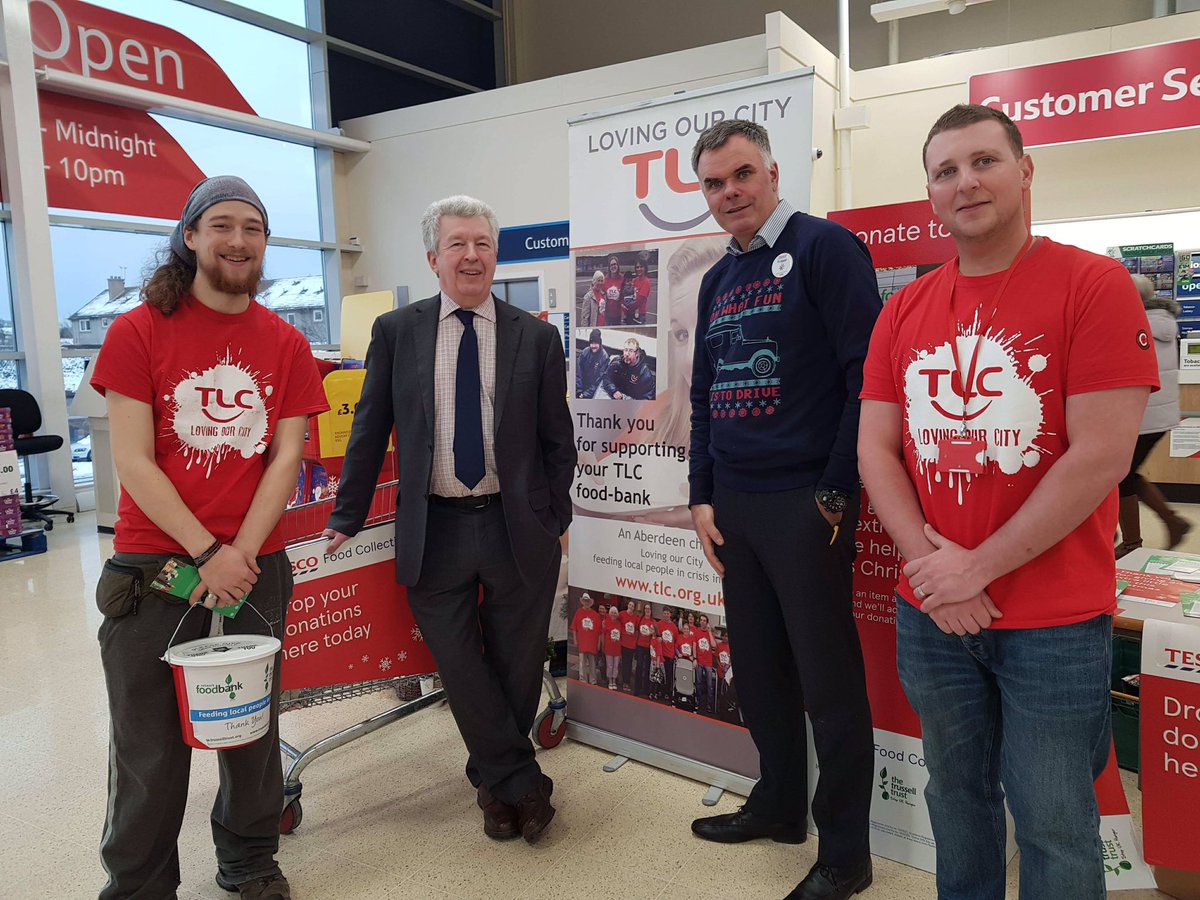 macd_lewis's tweet photo. Supporting collection for @TLC_Aberdeen foodbank @Tesco Lang Stracht today @TrussellTrust @FareShareUK https://t.co/3Bo4pgdrJE