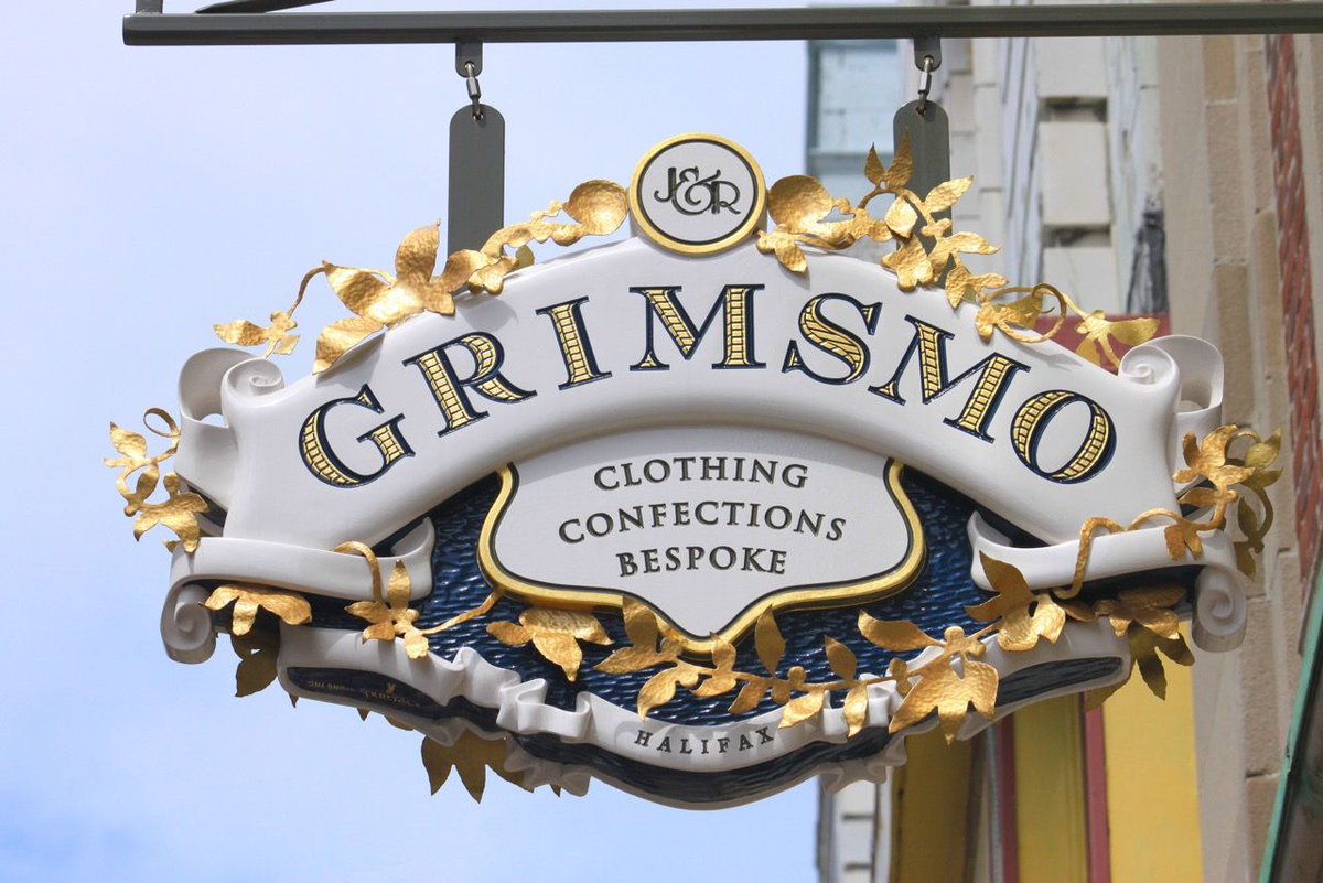 shopvox's tweet photo. #FunFriday: Check out the winner of November's design contest. What a beautifully crafted hand painted sign with 23k gold leaf details. Congratulate @eyecandySIGNS https://t.co/ifVwHiPtfA #winner #VOXcontest #design #signage https://t.co/IcuEAjCWdc