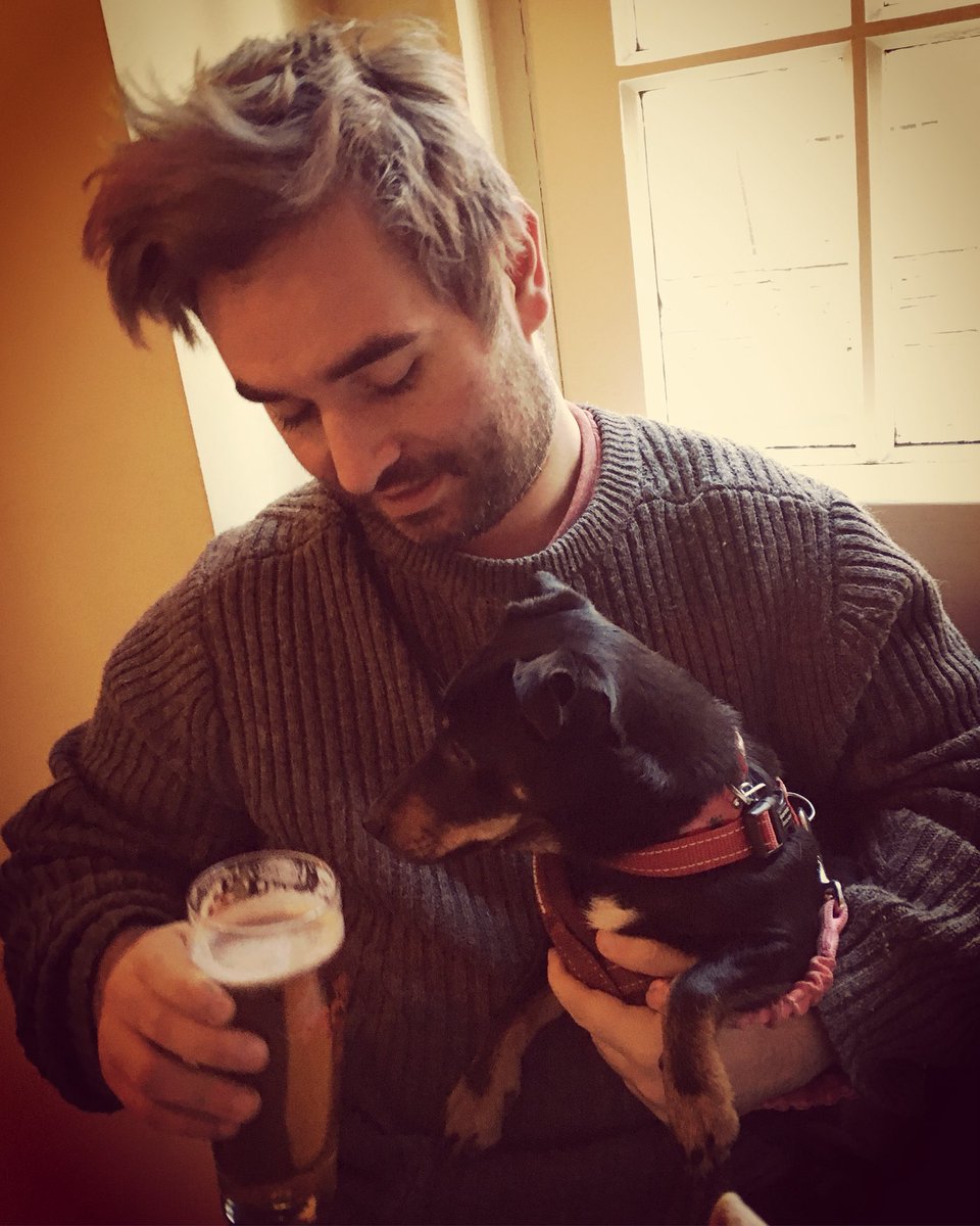 DanTyP83's tweet photo. Post dog walk Birthday pints @brecontap with @oldladysimpson Olive & Rocket ππΆπΊ #husband #hubby #happybirthday #happybirthdaytome #birthday #birthdaydrinks #birthdayboy #dog #dogs #doggycuddles #dogwalk #pint #brecon #brecontap #jrt #jackrussell #jackrussellterrier # https://t.co/PJeY3g9Pcs