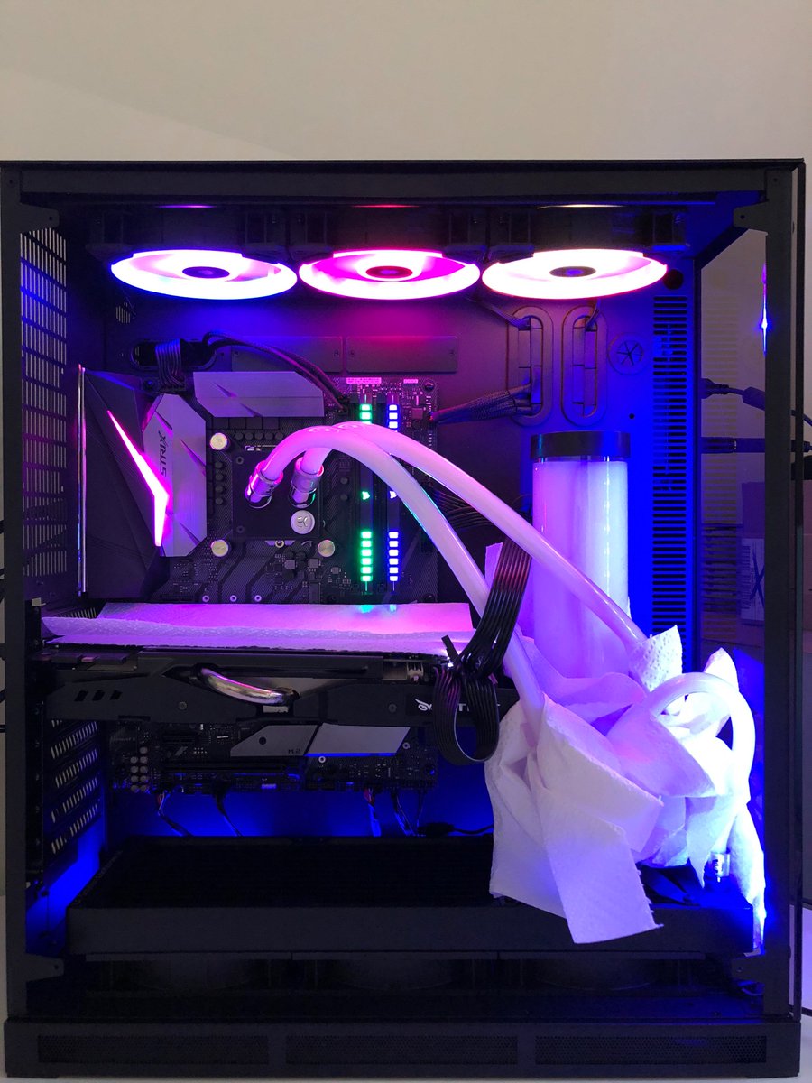 TimOderHoBBs's tweet photo. First Boot Hype https://t.co/OYy0IayYe5