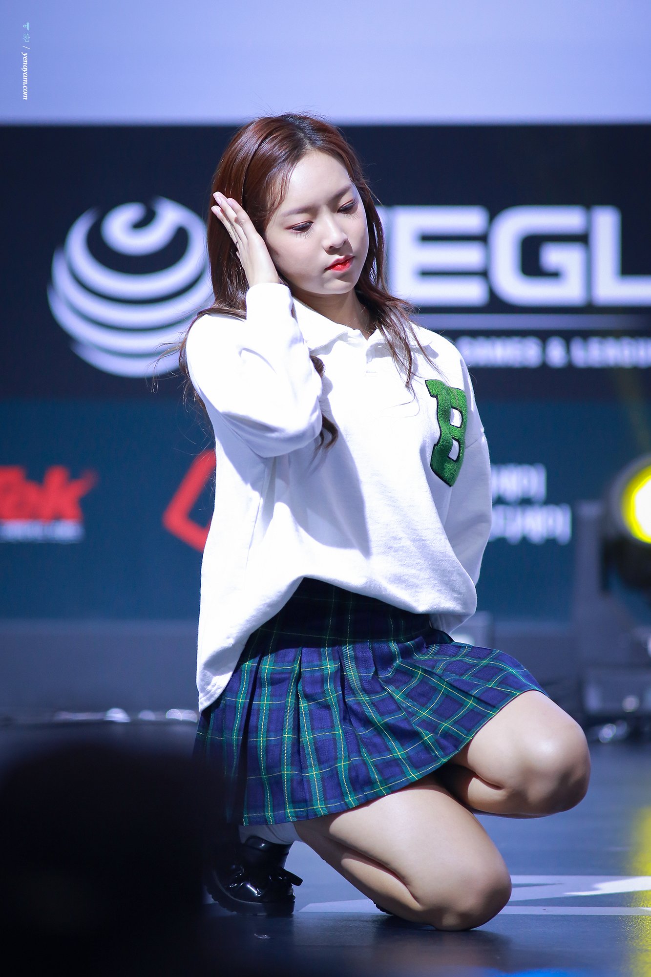 DP98CeaUIAUYEtk.jpg:orig