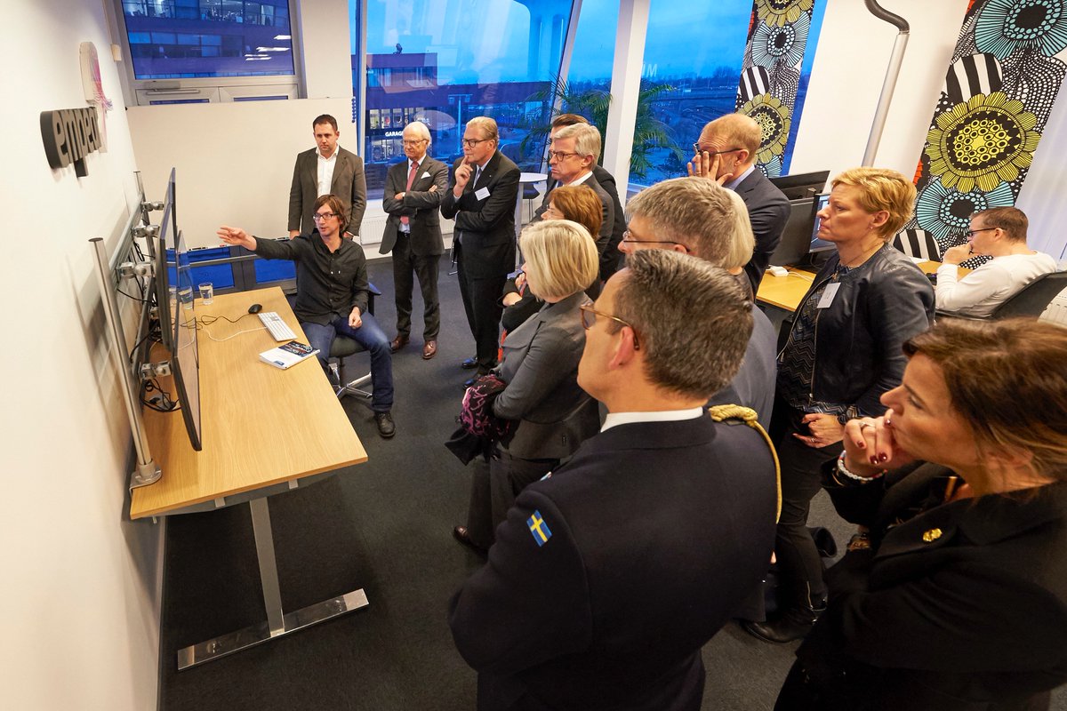 empearanalytics's tweet photo. Yesterday we had the honor of presenting @CodeScene to HM King Carl XVI Gustaf and some other high-ranking people from large Swedish cooperations.
The best part, they were really impressed and they loved CodeScene! https://t.co/S9R537xu0n