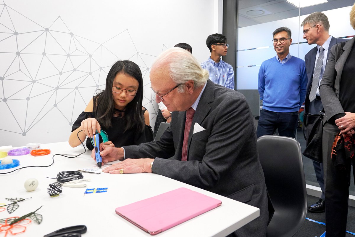 SVerification's tweet photo. Yesterday we had the great honor to welcome IVA and HM King Carl XVI Gustaf to our headquarter in Malmö. #royalvisit https://t.co/1tpaB3LlmR https://t.co/q7bRxBvbEE