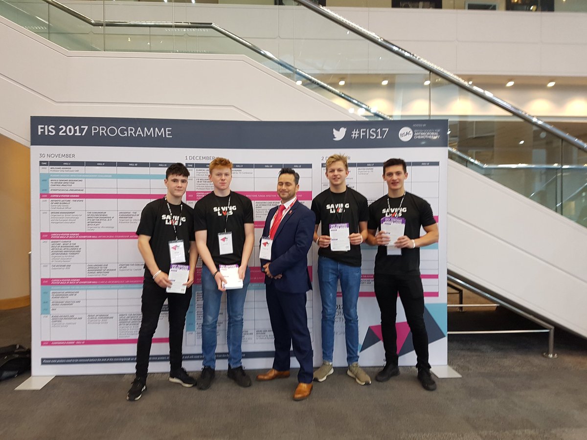 FISConf's tweet photo. #fis17 please pick up your ribbon from registration @SavingLivesUK #HIVZero #WorldAIDSDay https://t.co/P5f7m8Mdo8