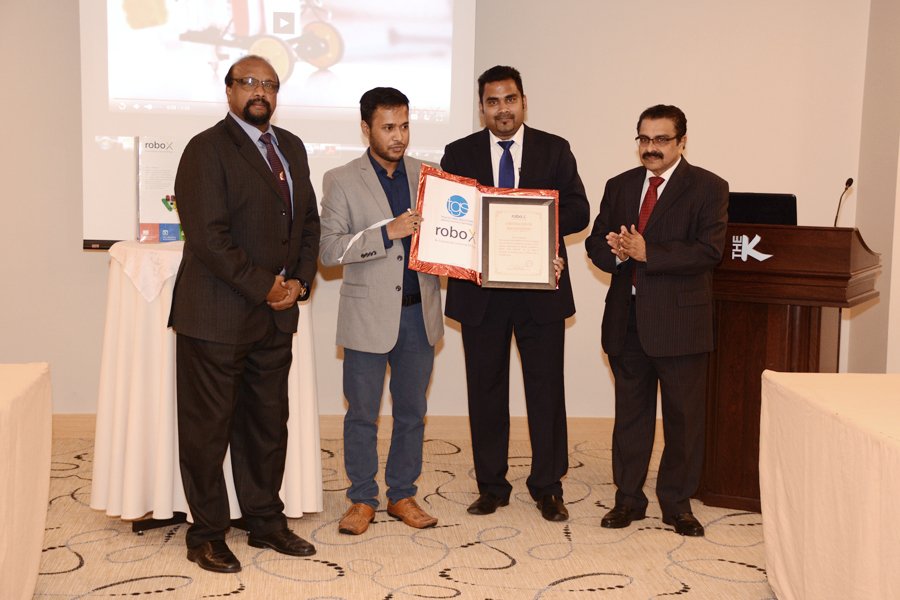 RoboxLearning's tweet photo. The entry of ROBOX in collaboration with Talia Global Solutions WLL in Bahrain is indeed the new chapter for STEM education.
#Roboxlearning #RoboticseducationinBahrain #STEM #ROBOXBAHRAIN https://t.co/hI5rRG9fWi