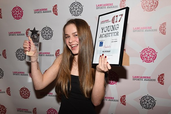 ActiveLancs's tweet photo. Congratulations to @piamurray14, winner and @harrison241105
, highly commended for the Young Achiever of the Year Award. Thank you to @BurnleyCollege for sponsoring this award. #LSA17 https://t.co/ezwvqyXD4Z https://t.co/OXwL770mqb