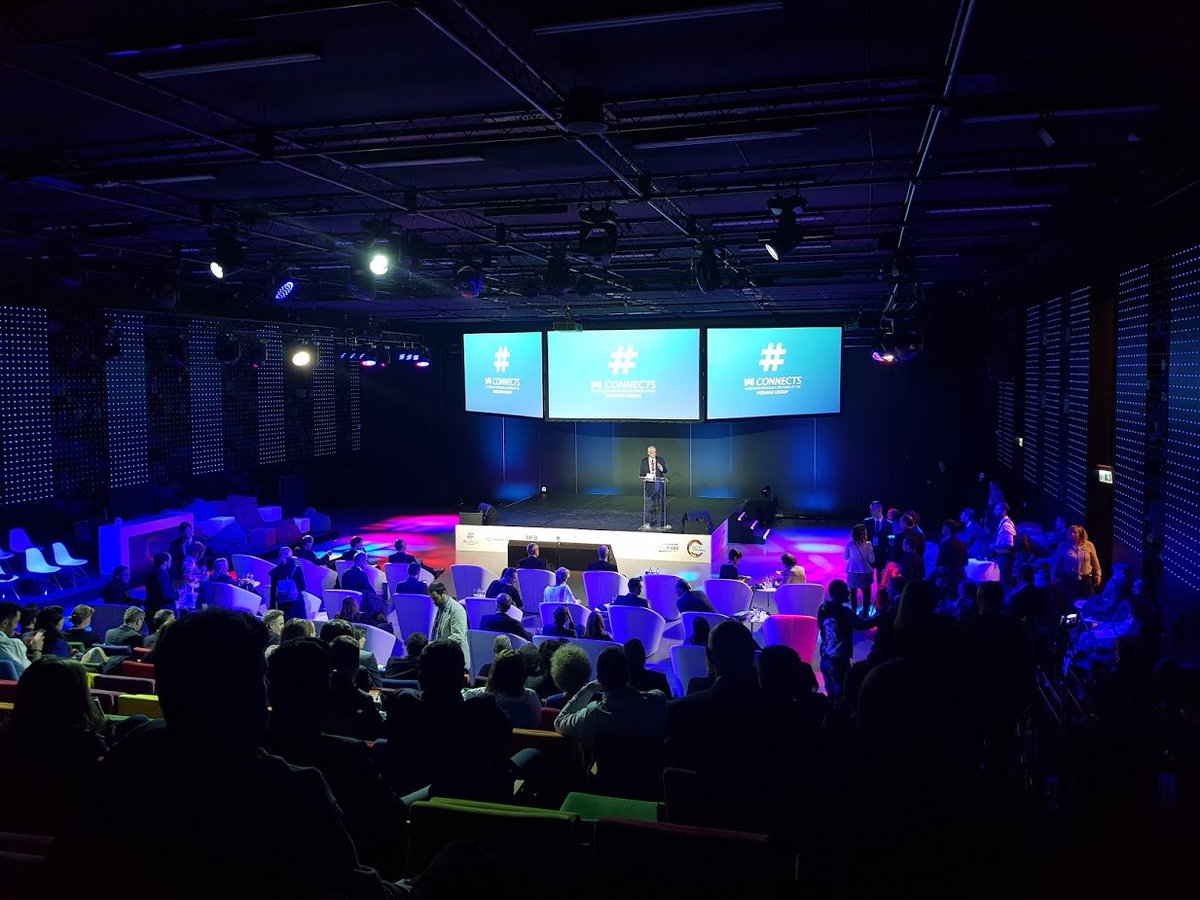 V4_PRES's tweet photo. Today in #Budapest: closing event of the #V4 #Startup & Innovation Tour, bringing together the #CEE region's top innovative companies & talents. #V4Connects #DigitalVisegrad #V4SIT #V4SITBUDAPEST https://t.co/yHnfSh9n75