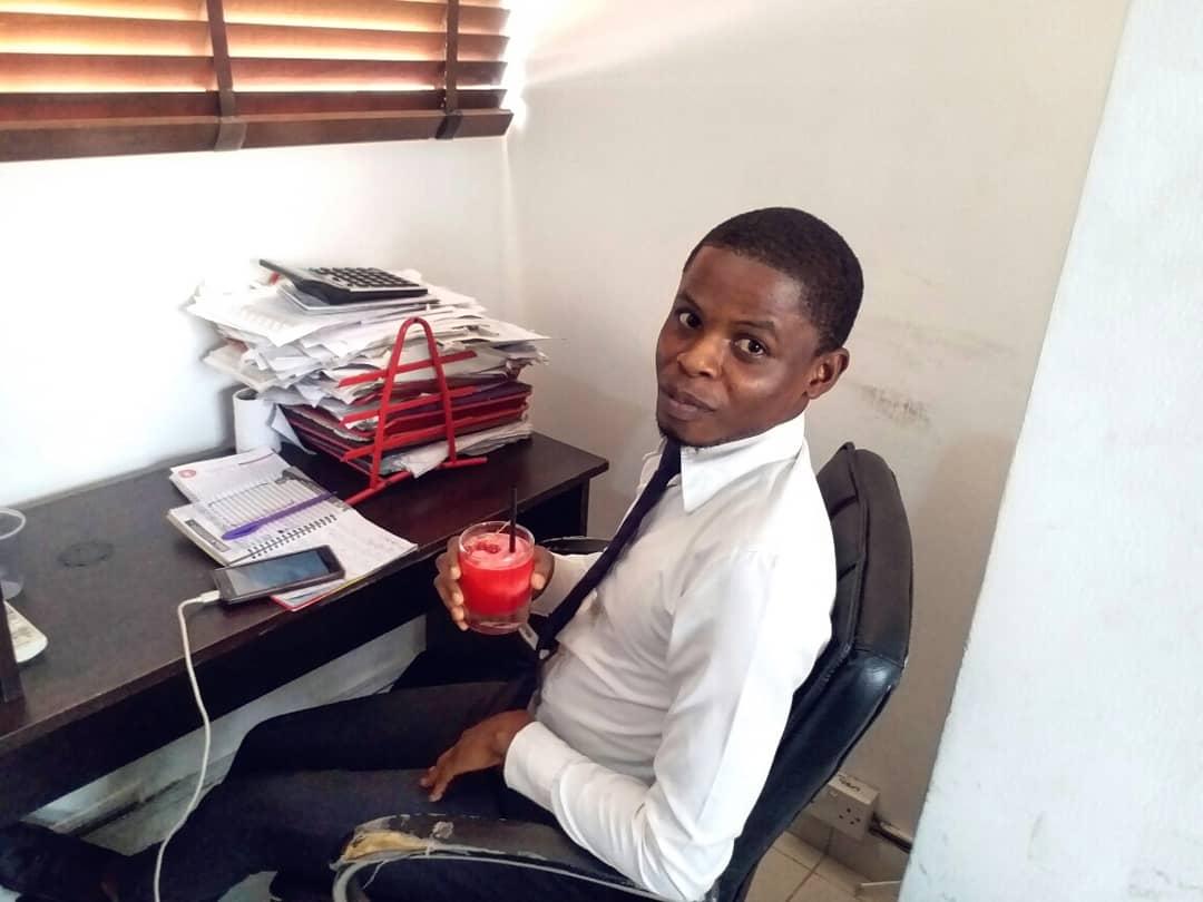 AVONHMO's tweet photo. We don't take breaks with your health so even in the midst of a public holiday, we celebrate but keep working.
#CallCenterLife #AvonHMO #Healthcare #WorldAidsday #HappyNewMonth #HolidayWorkFlow #EidMubarak https://t.co/VWw8sweylm