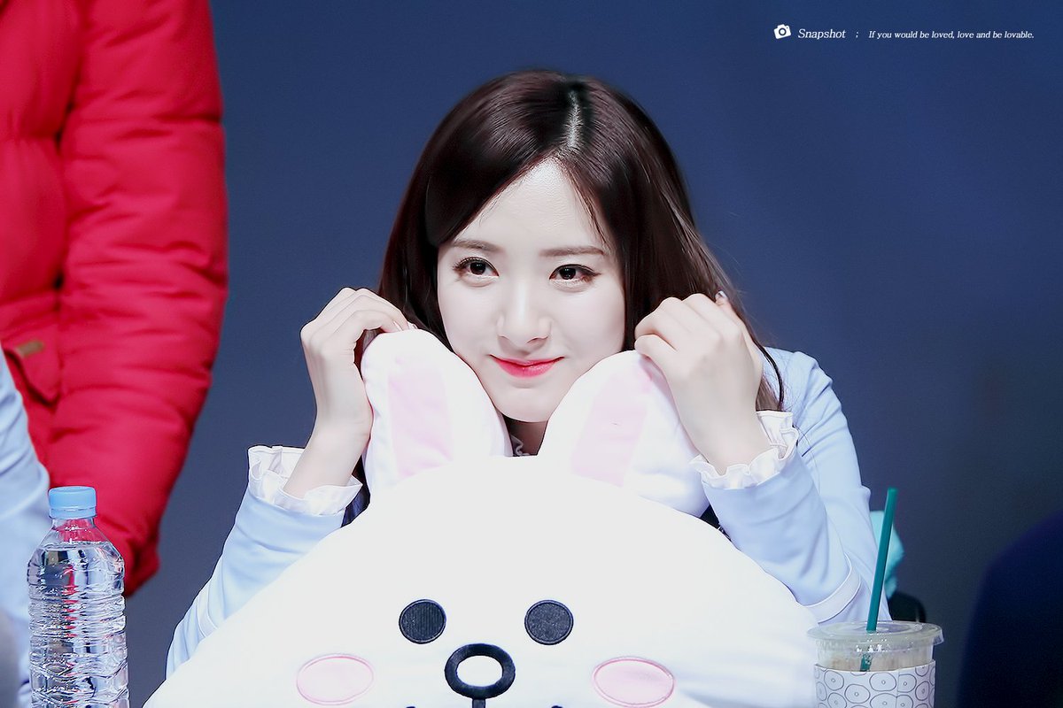 snapsho_t's tweet photo. #우주소녀 #보나
하드털기2
https://t.co/q87fcDOUYP https://t.co/Cf8X80vRfV