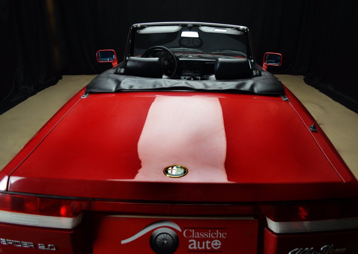 classicheauto's tweet photo. Alfa Romeo Spider, 2.0cc iniezione, IV serie, certificata ASI
https://t.co/oN6eNWWMTv - 3479200393 https://t.co/HuBMk7qE7g