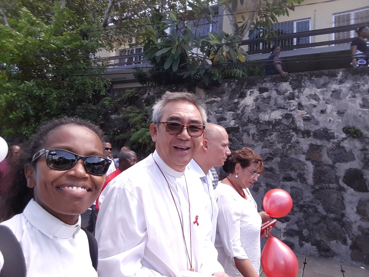 kulChris's tweet photo. World AIDS Day 1st Dec 2017, Solidarity march - Right to Health in photo on my right, Archbishop James Wong, Anglican Diocese; Mr. Jean-Paul Adam, Minister of Health; Mrs. Mac Suzy Mondon, Designated Minister. https://t.co/OSlwTggtsv