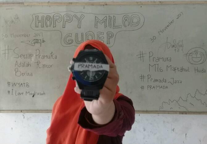 pramukamtsmafda's tweet photo. Terima kasih kak Linda atas ucapannya 😍
Semoga PRAMADA bisa lebih jaya lagi dan tetap terus berkarya 😉
Selamat Hari Jadi Pramada ke-4 😊

Hari Jadi Pramada : 30/11/2017
Dies Maulidiyah 4 : 02/12/2017

#KamiAdaKarenaKamiBerkarya
#HariJadiPramada
#DMpramada4 https://t.co/2UqmnWObTg
