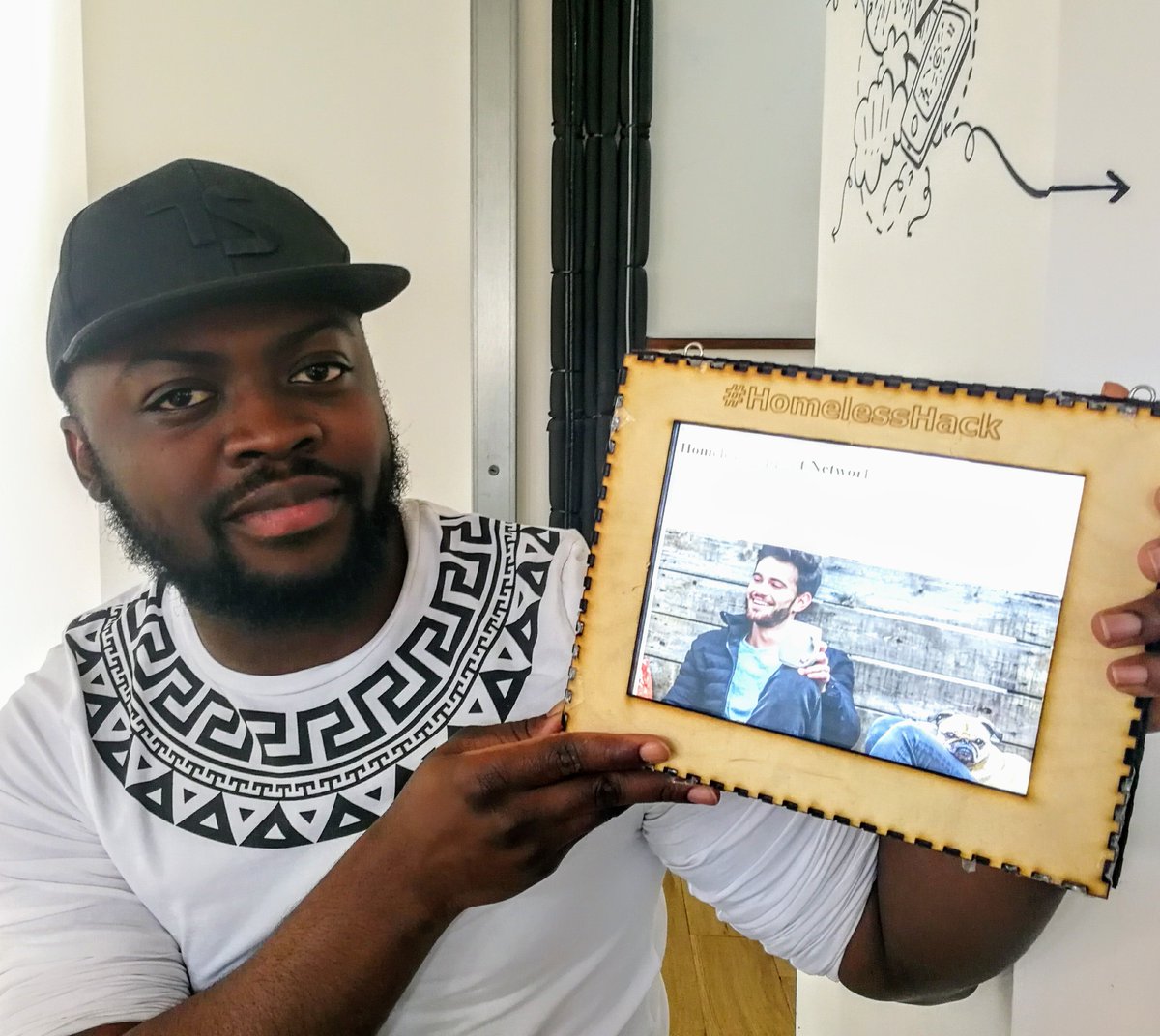 34SP's tweet image. Our staff have done amazing things this year 💖
- Getting hands on #homelesshack ow.ly/CWrQ30gxqqq  
- Raising money for @AndyBurnhamGM homeless fund ow.ly/nJS130gxqQm
- Passing exams ow.ly/YGj530gxrih 
- Contributing to WordPress ow.ly/DFhD30gxruJ