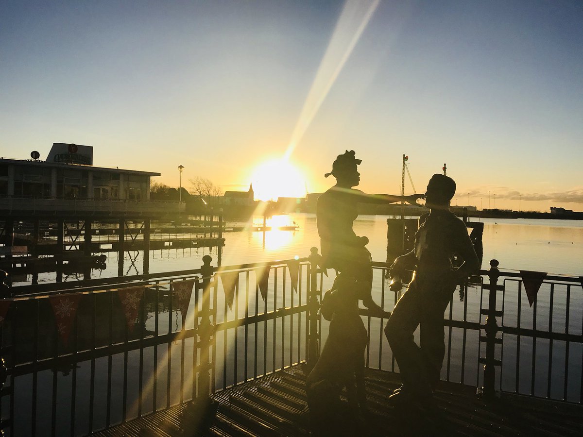 Beautiful morning in Cardiff Bay for the launch of @AandBCymru Awards. Great event as ever. Get involved people.