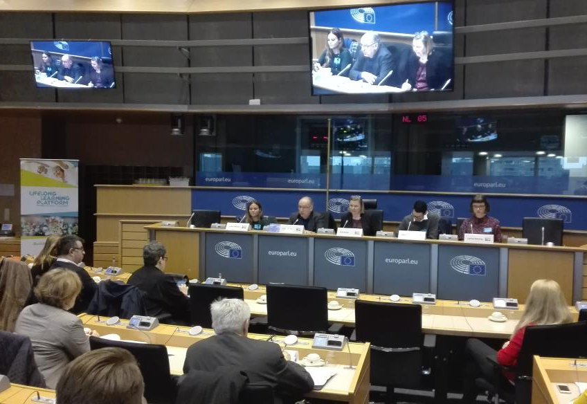 obessu's tweet photo. We represented the European #schoolstudents at the #LLLWeek17 (20-24 Nov) organised by @lllplatform & @Youth_Forum. Great and fruitful space of discussion and exchange in the field of #education! Check out the highlights ->https://t.co/r3WRfg9yhB https://t.co/IBzfe11Wj6